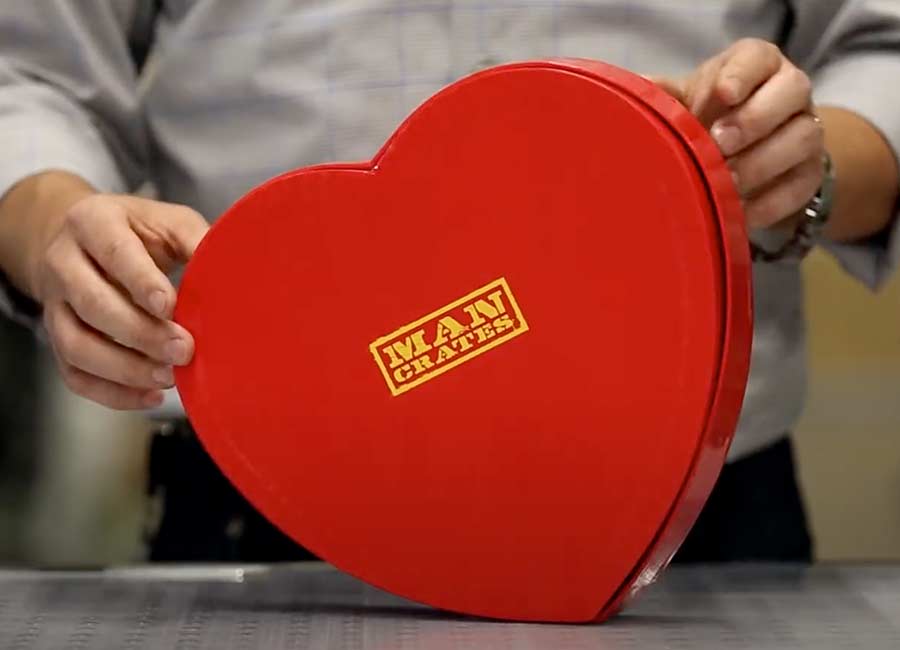 custom-printed-heart-shaped-consumer-package
