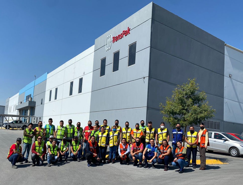 transpak-monterrey-mexico-team-and-facility