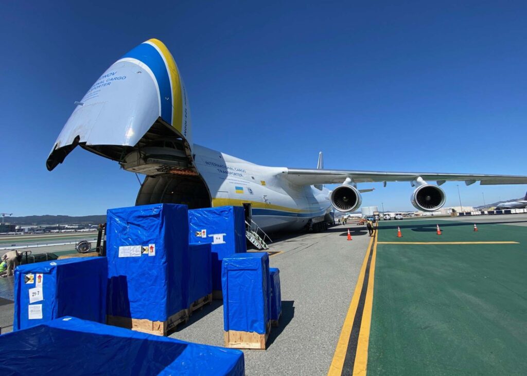 TP-Logistics-plane-2