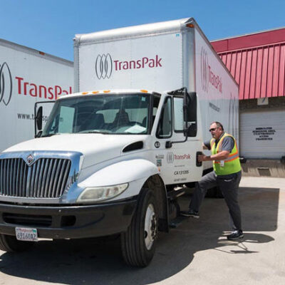 transpak-employee-entering-truck